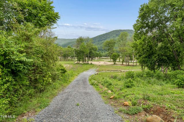 777 Bailey Lane, Erwin, TN 37650