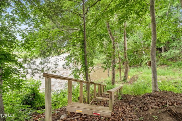 777 Bailey Lane, Erwin, TN 37650