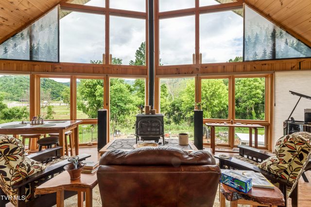 777 Bailey Lane, Erwin, TN 37650