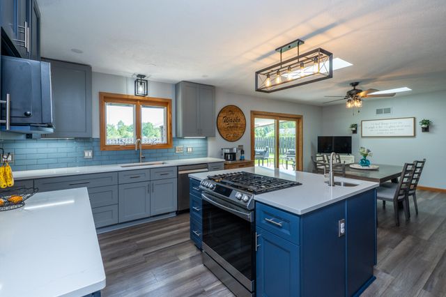 13639 S Three Oaks Road, Chikaming Twp, MI 49125