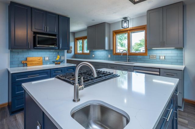 13639 S Three Oaks Road, Chikaming Twp, MI 49125