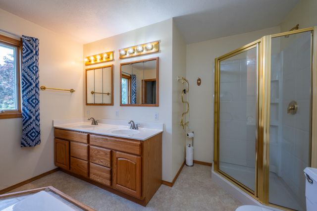 13639 S Three Oaks Road, Chikaming Twp, MI 49125