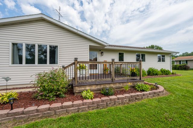 13639 S Three Oaks Road, Chikaming Twp, MI 49125