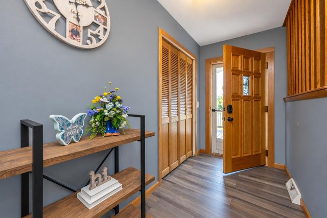 13639 S Three Oaks Road, Chikaming Twp, MI 49125