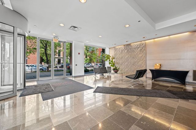 1841 S CALUMET Avenue 803, Chicago, IL 60616