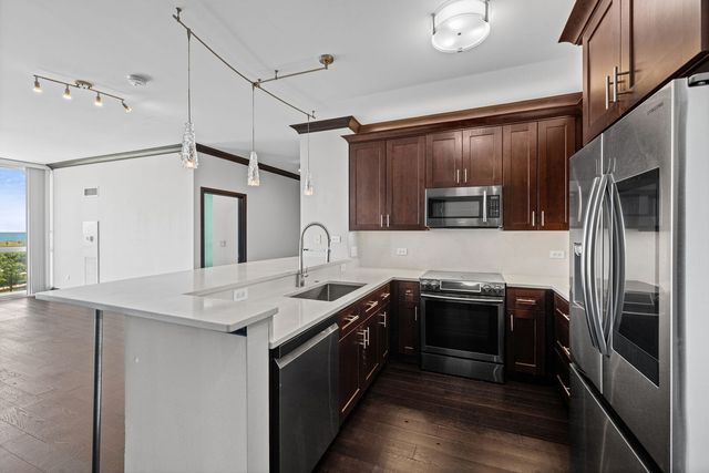 1841 S CALUMET Avenue 803, Chicago, IL 60616