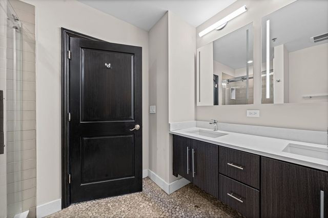 1841 S CALUMET Avenue 803, Chicago, IL 60616