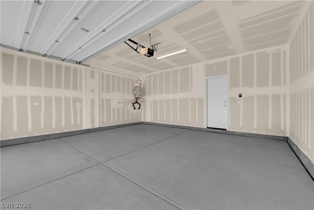 10239 Estancia Hill Street, Las Vegas, NV 89141