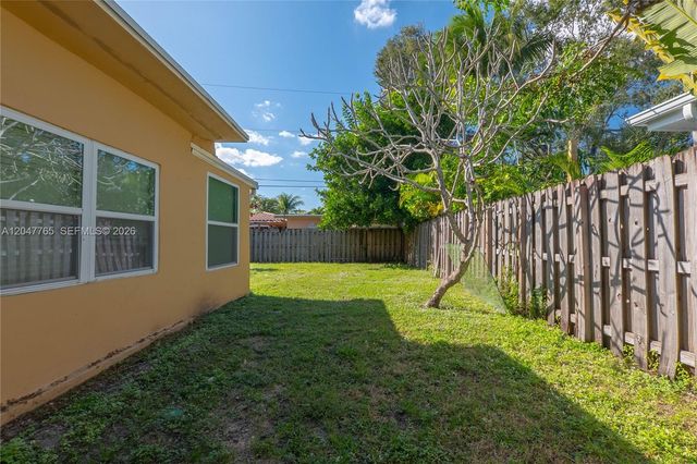 2621 SW 12th Terrace B, Fort Lauderdale, FL 33315