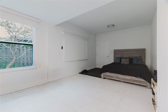 2621 SW 12th Terrace B, Fort Lauderdale, FL 33315