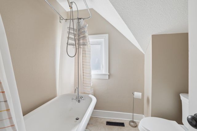 810 6th Street, Hudson, WI 54016
