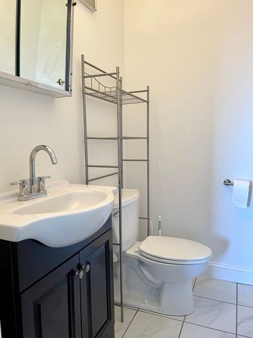 308 Quarry St 303, Quincy, MA 02169