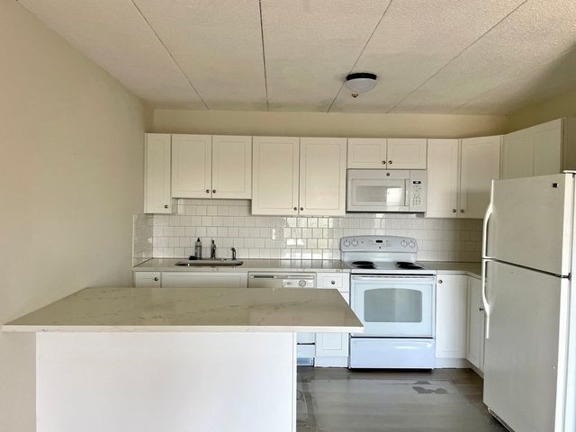 308 Quarry St 303, Quincy, MA 02169