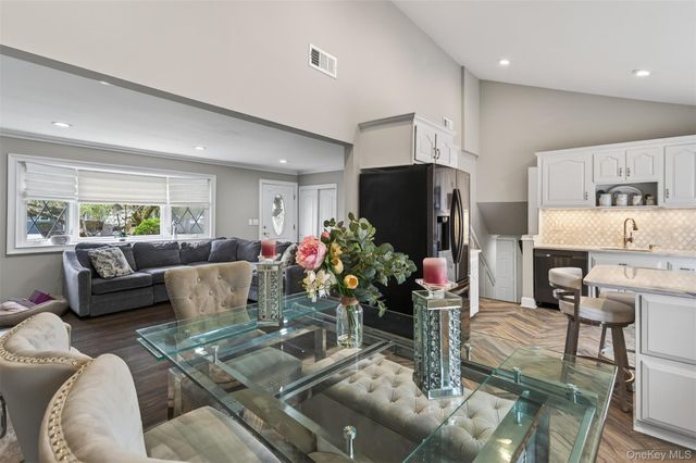 7 Sterling Place, New City, NY 10956