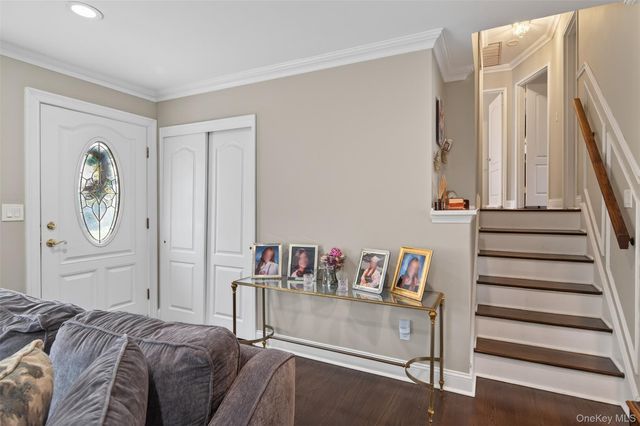 7 Sterling Place, New City, NY 10956