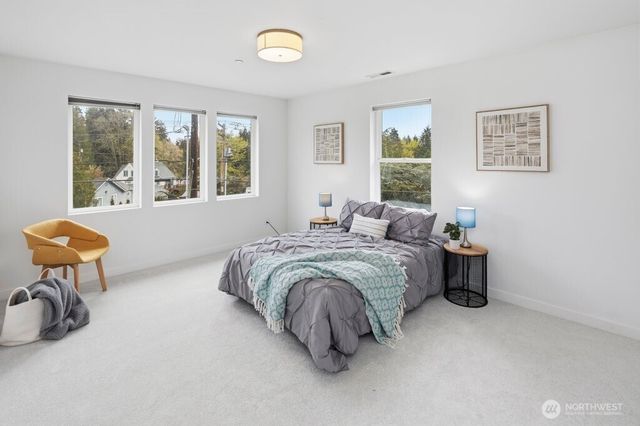 16431 Sylvester Road SW, Burien, WA 98166