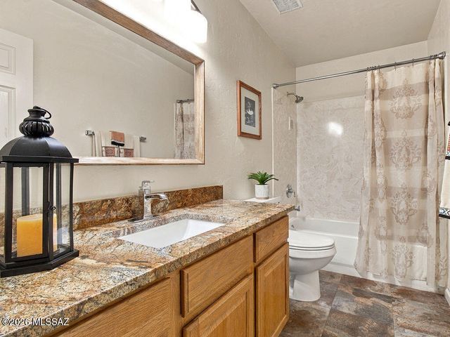 5351 W De Green Lane, Tucson, AZ 85743