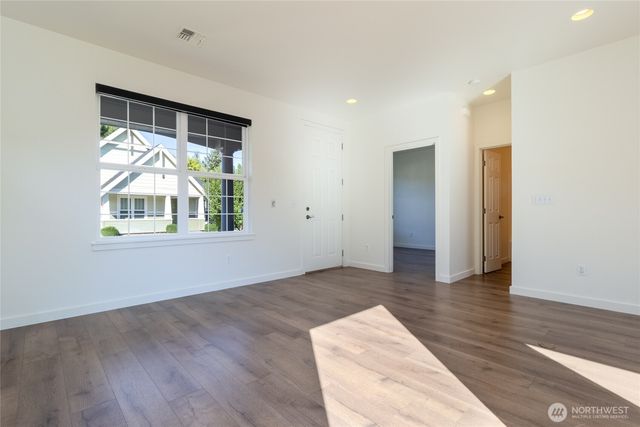 762 SE Heron Drive, College Place, WA 99324