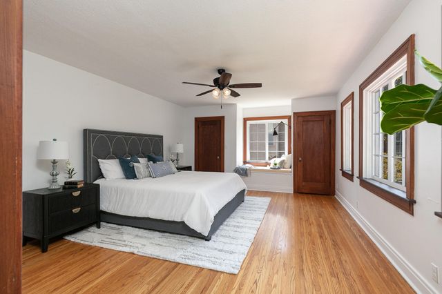 924 S Pickwick Avenue, Springfield, MO 65804