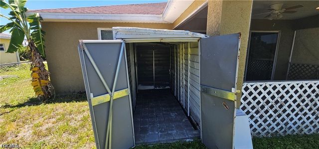 815 Porter ST E, Lehigh Acres, FL 33974