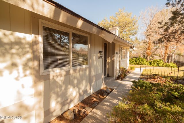 1181 Wagon Wheel Circle, Reno, NV 89503