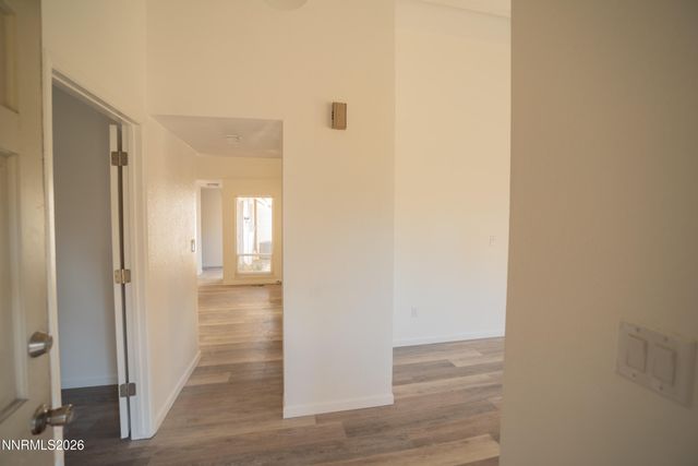 1181 Wagon Wheel Circle, Reno, NV 89503