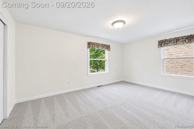 21945 Wildwood Street, Dearborn, MI 48128