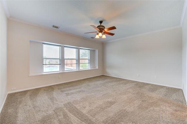 1016 Applewood Drive, Friendswood, TX 77546