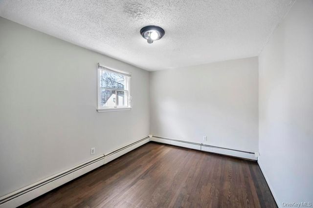 532 Park Avenue, Centereach, NY 11720