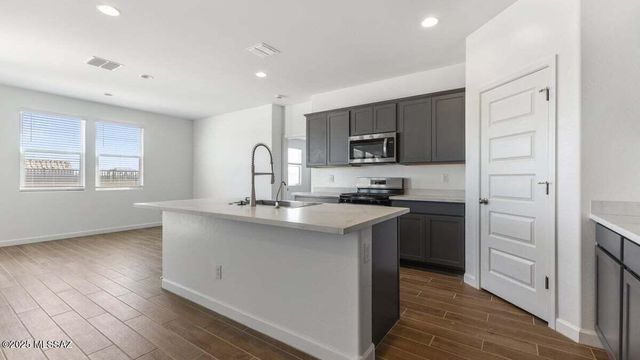 8720 W Orange Jubilee Drive, Marana, AZ 85653