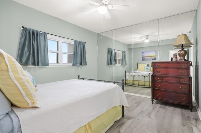 7700 Seawall Boulevard 611, Galveston, TX 77551