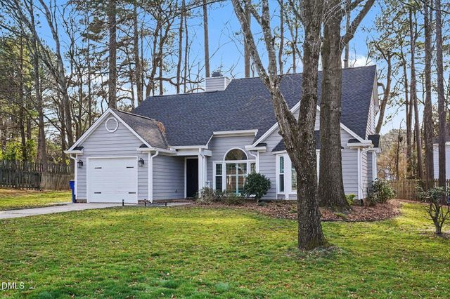 12105 Queensbridge Court, Raleigh, NC 27613