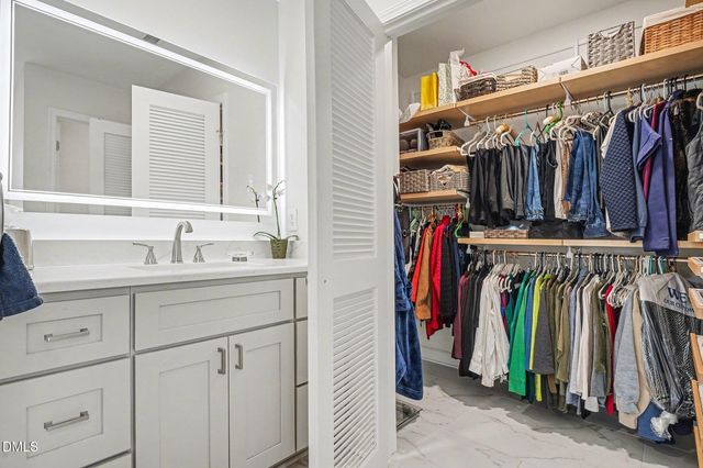 12105 Queensbridge Court, Raleigh, NC 27613