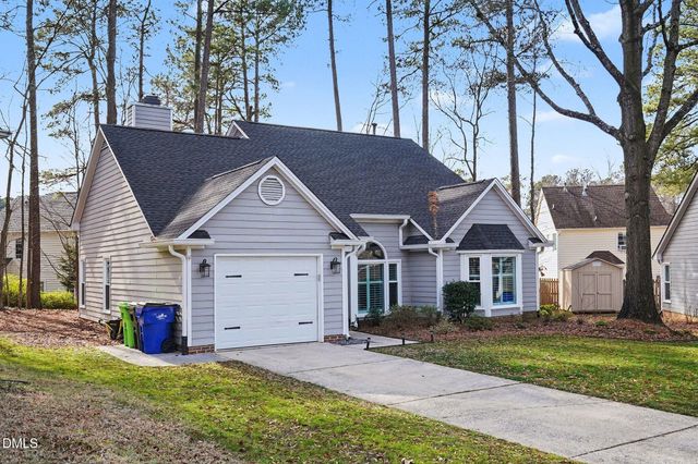 12105 Queensbridge Court, Raleigh, NC 27613