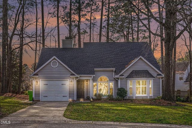 12105 Queensbridge Court, Raleigh, NC 27613