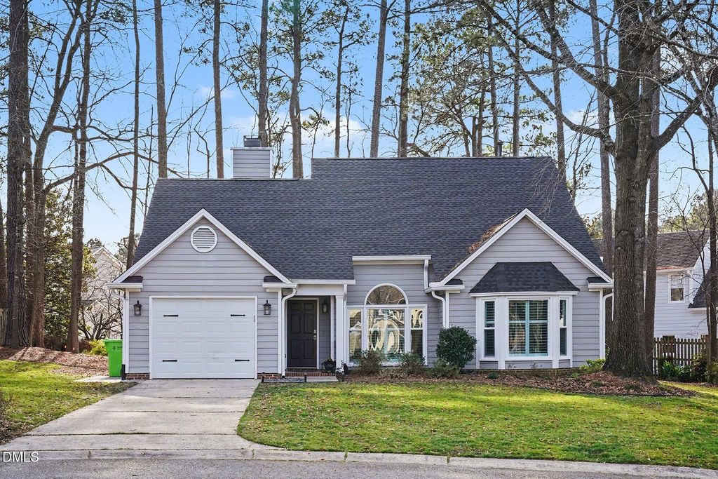 12105 Queensbridge Court, Raleigh, NC 27613