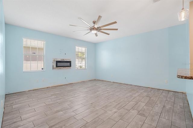 3205 BAYFLOWER AVE, St Cloud, FL 34773