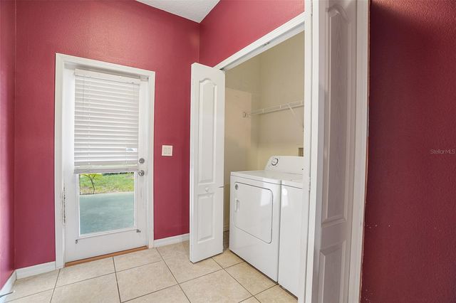 3205 BAYFLOWER AVE, St Cloud, FL 34773