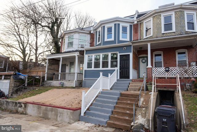 2103 N LOCUST ST, Wilmington, DE 19802