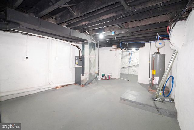 2103 N LOCUST ST, Wilmington, DE 19802