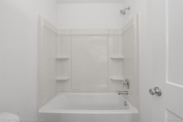 57 N. Roselawn, Pontiac, MI 48342