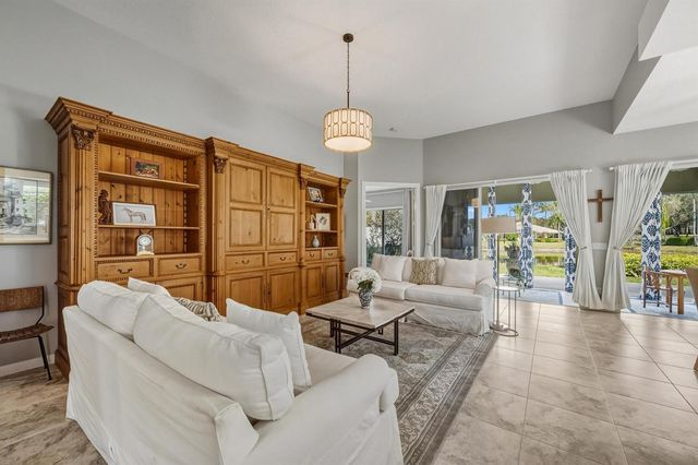 8049 Nevis Place, Wellington, FL 33414