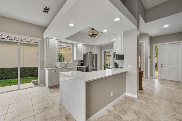 8049 Nevis Place, Wellington, FL 33414
