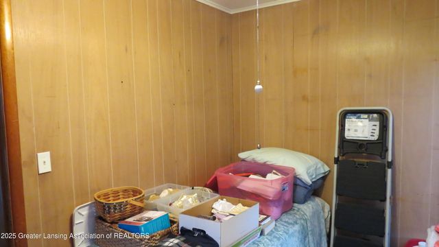 129 W Pearl Street, Ovid, MI 48866