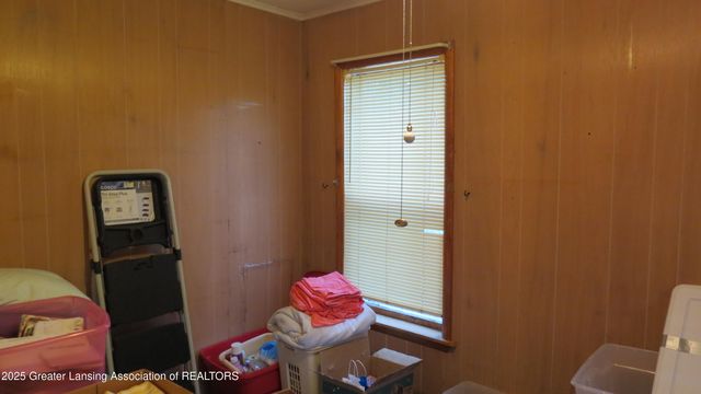 129 W Pearl Street, Ovid, MI 48866