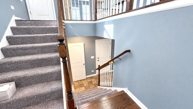 1150 Evergreen Avenue, Des Plaines, IL 60016