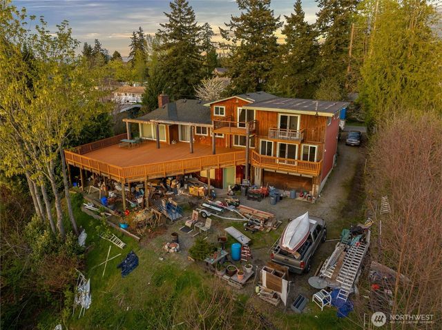 28017 13th Avenue S, Des Moines, WA 98198