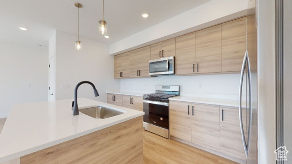 Image 18 of property listing at 1266 S SAWMILL BLVD #3-308, Heber City, UT 84032