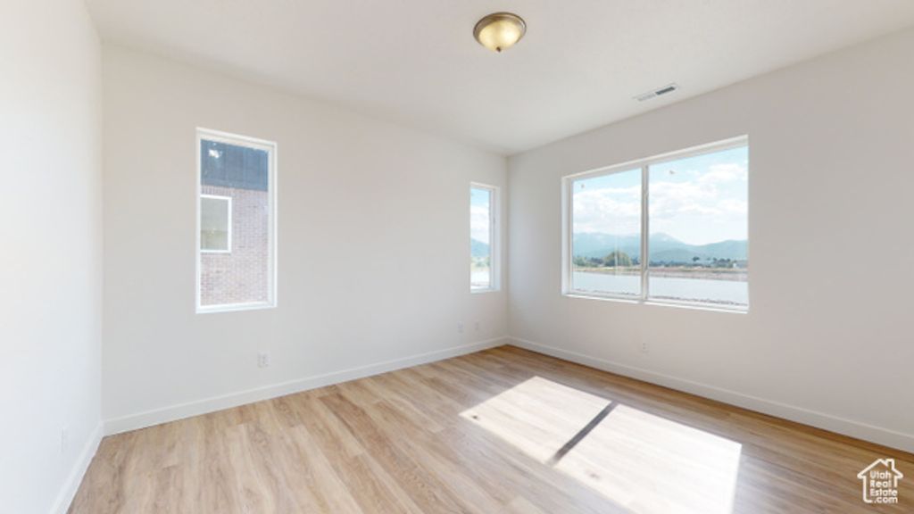 Image 21 of property listing at 1266 S SAWMILL BLVD #3-308, Heber City, UT 84032