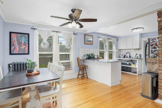 198 Robie Street W, Saint Paul, MN 55107